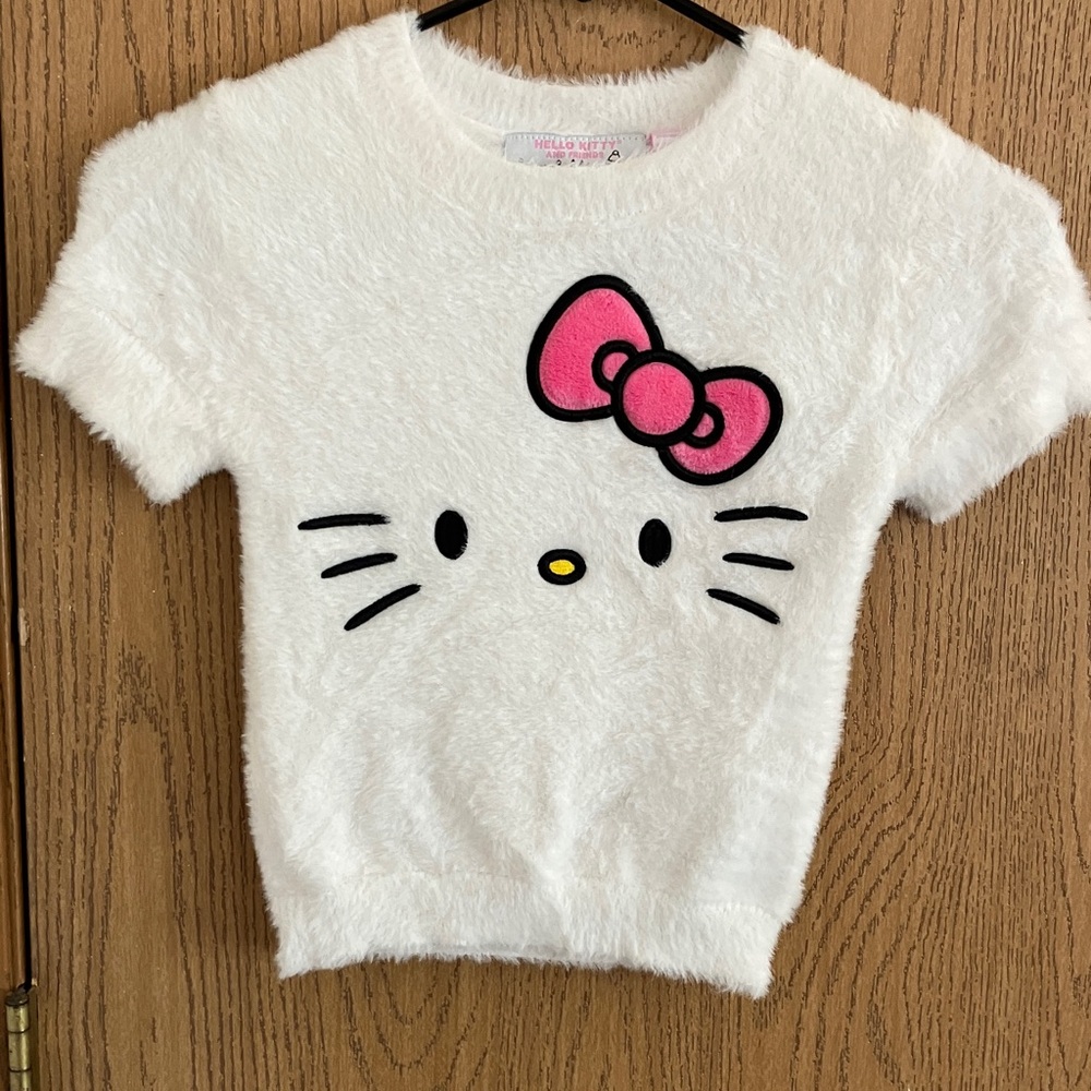 Hello Kitty White Fuzzy Cropped Baby Tee